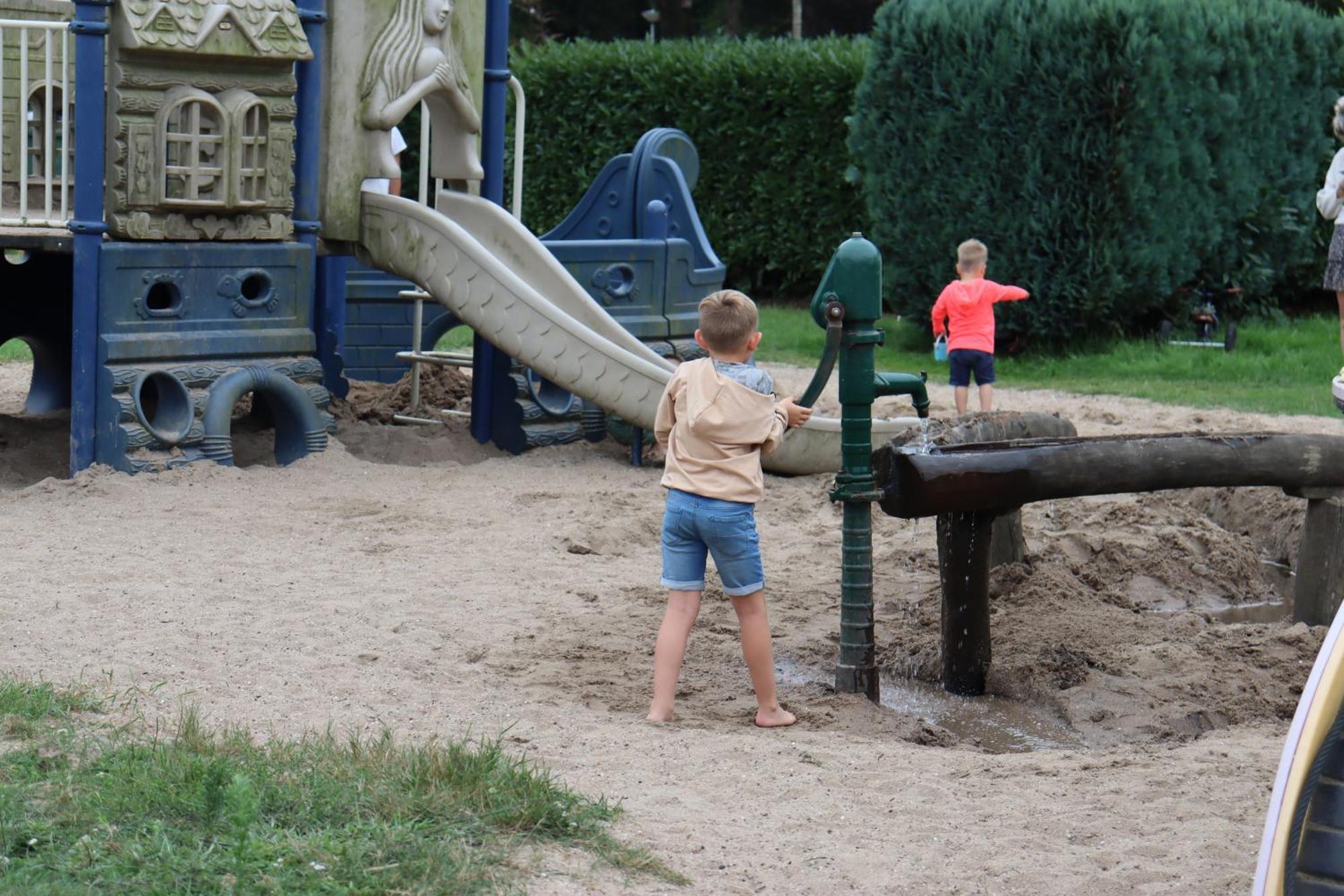 Holiday Park Duinhoeve Udenhout Bagian luar foto